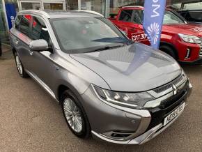 MITSUBISHI OUTLANDER 2019 (19) at Close Motor Company Corby