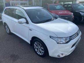 MITSUBISHI OUTLANDER 2015 (15) at Close Motor Company Corby