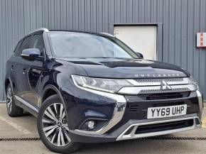 MITSUBISHI OUTLANDER 2019 (69) at Close Motor Company Corby