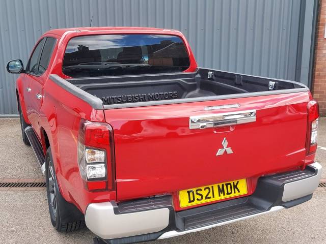 2021 Mitsubishi L200 2.3 Double Cab DI-D 150 Barbarian 4WD