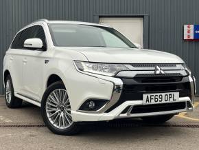 MITSUBISHI OUTLANDER 2020 (69) at Close Motor Company Corby