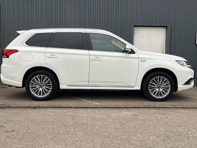 2020 Mitsubishi Outlander 2.4 PHEV Reflex Plus Commercial Auto