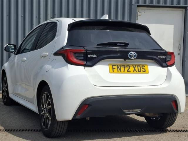 2022 Toyota Yaris 1.5 Hybrid Design 5dr CVT