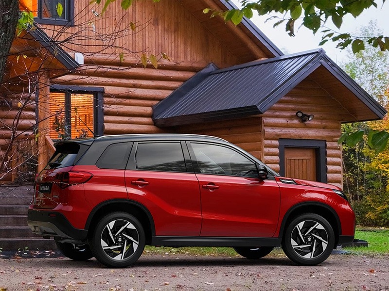 Suzuki Vitara side profile